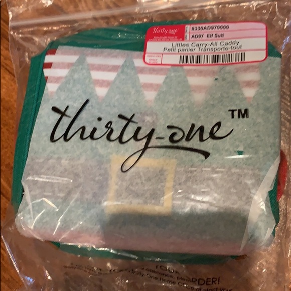 Thirty one littles carry all elf suit NEW - Picture 2 of 4